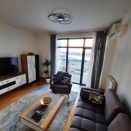 B-G Waterfront Apartment Belgrade Luaran gambar